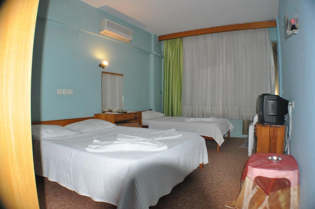 Akerdem Hotel Kuşadası Phòng bức ảnh