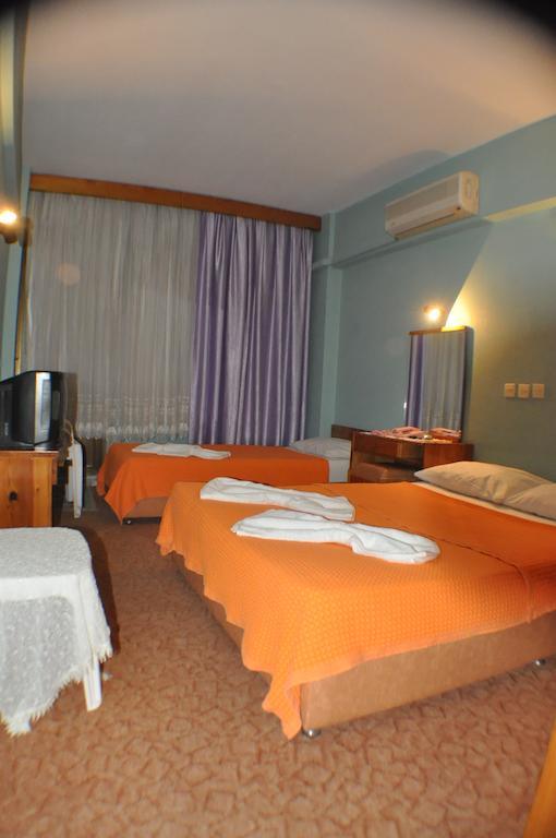 Akerdem Hotel Kuşadası Ngoại thất bức ảnh